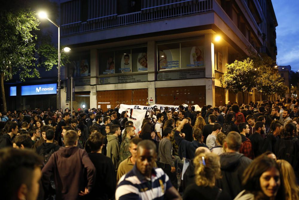 Segona nit de disturbis a Gràcia