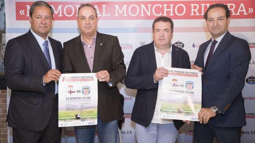 Desde la izquierda: Tino Fernández, Juan Carlos Vázquez, Tino Saqués y Antonio Viejo, ayer.