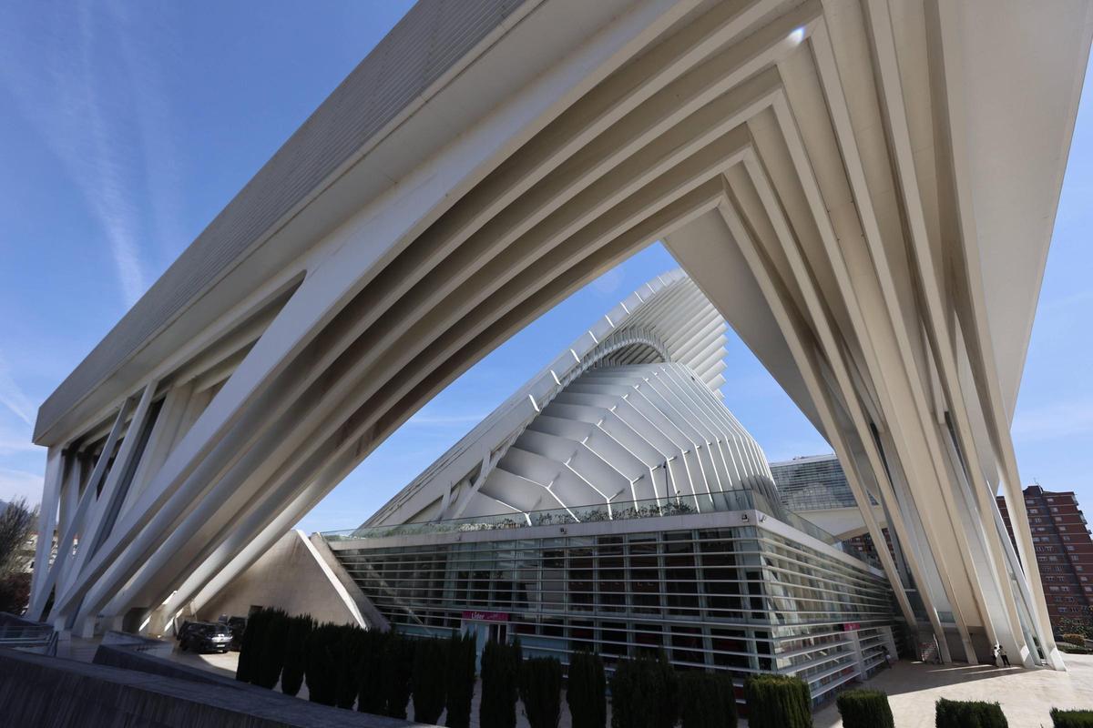 El edificio de Calatrava, en Buenavista, es la apuesta del Gobierno de Asturias y del Ayuntamiento de Oviedo.