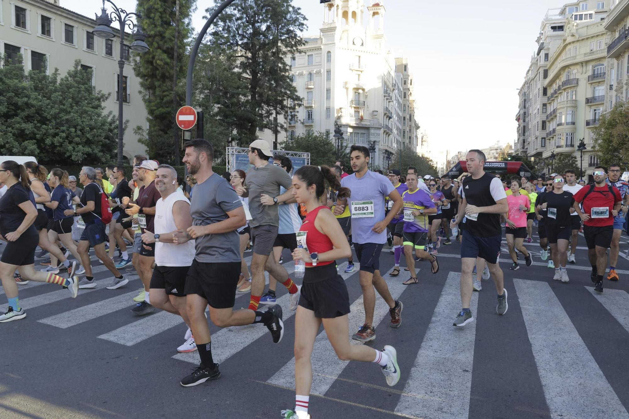 Asi ha sido la Volta a Peu de les Falles en València