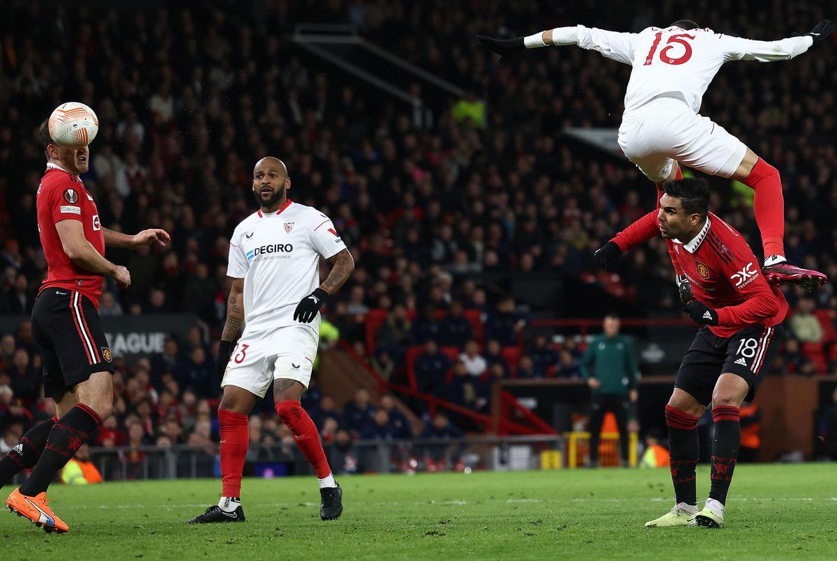 Clasificaciones de jugadores de manchester united contra sevilla fc