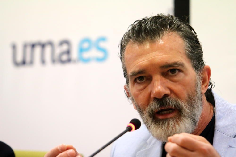 Antonio Banderas, en la presentación de la Cátedra de Estudios Cofrades de la UMA