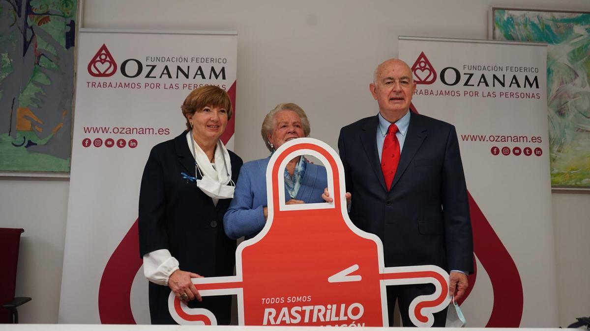 Pilar Enériz, Pilar Ríos y Fernando Galdámez, en la presentación del Rastrillo Aragón.
