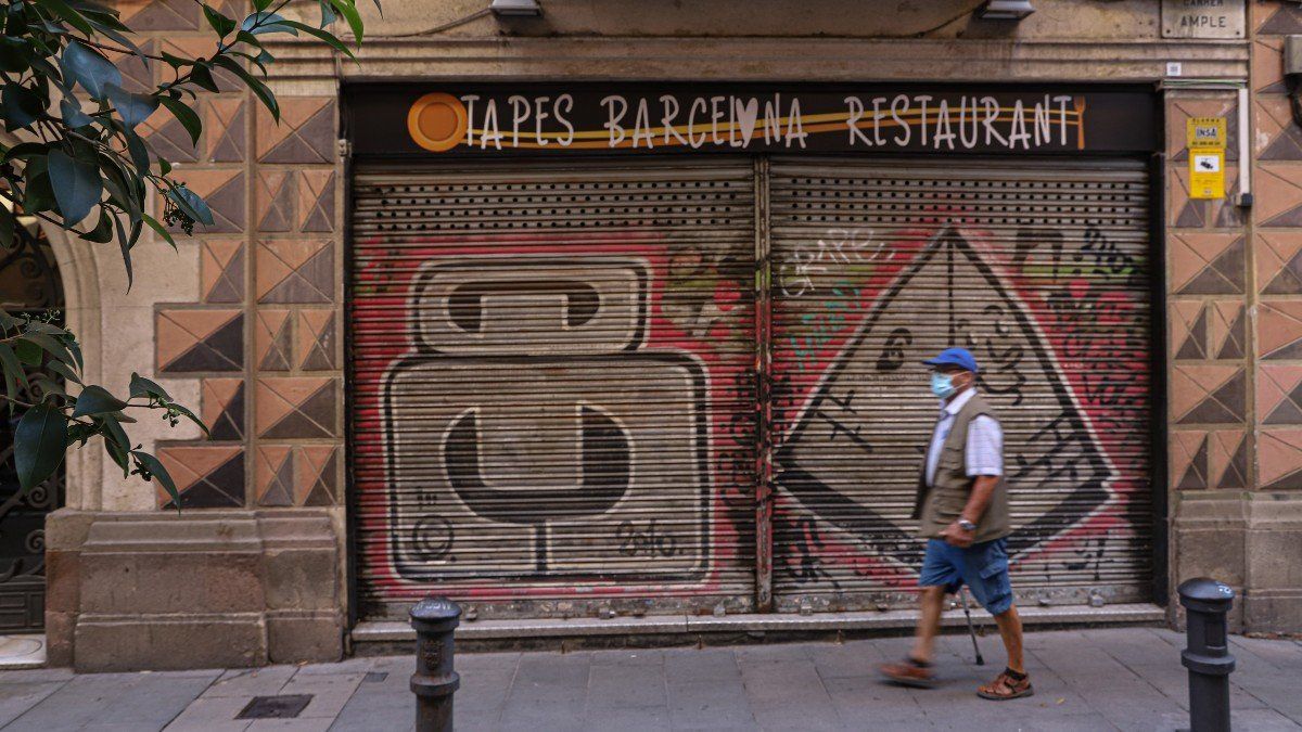 Bar cerrado en Barcelona