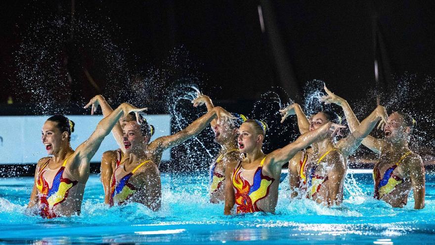 España se luce en Oviedo: el equipo nacional saca nueve medallas de la Súper Final de la Copa del Mundo de natación artística