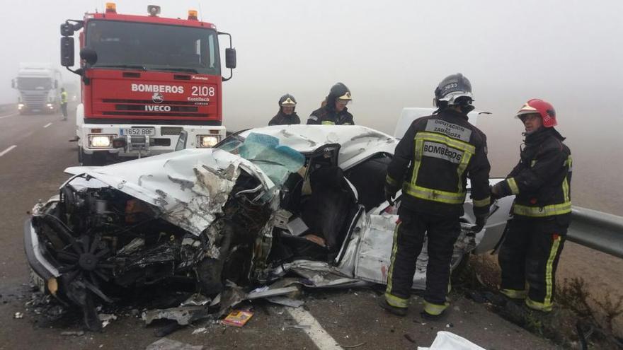 Dos muertos y un herido en un accidente en la A-222, en Belchite