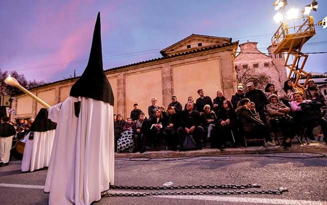 Prozession am Gründonnerstag in Palma