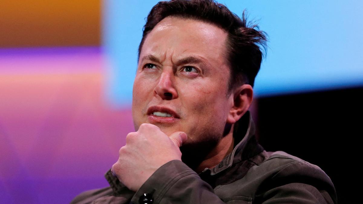 FILE PHOTO: SpaceX owner and Tesla CEO Elon Musk at the E3 gaming convention in Los Angeles