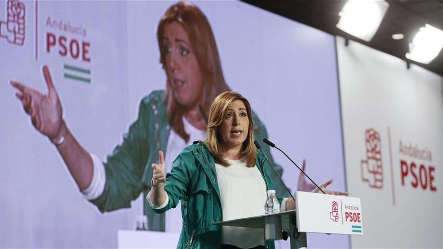 Susana Díaz: &quot;La gente quiere que el PSOE vuelva, pero no el pasado&quot;