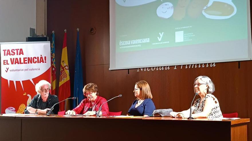 Dénia promueve el aprendizaje del valenciano con el &quot;Voluntariat pel valencià&quot;
