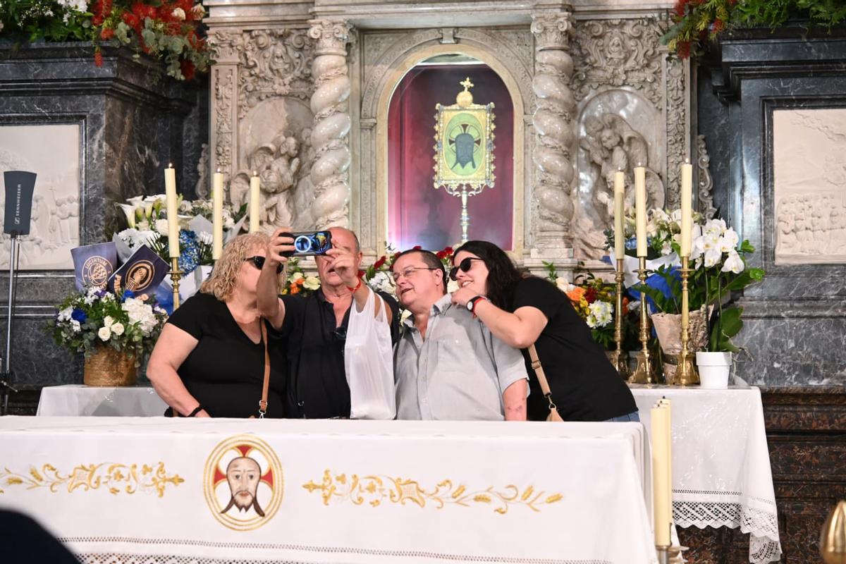 Así se vive el último día de Santa Faz en Alicante
