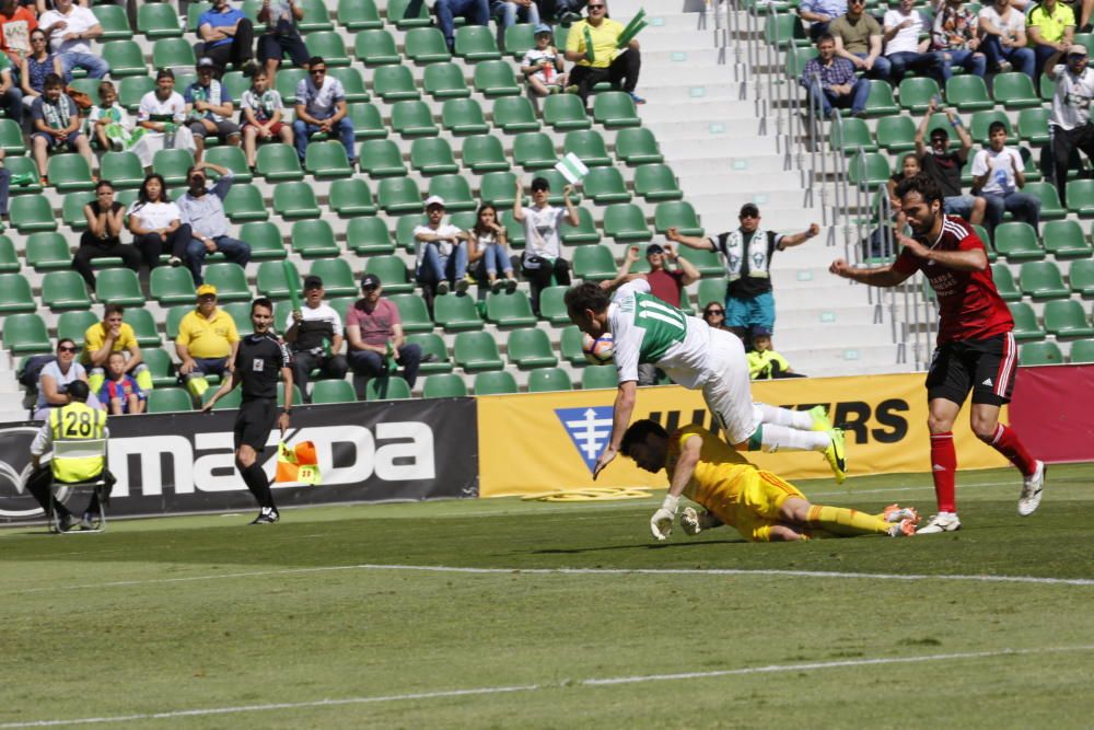 Debacle del Elche ante el colista