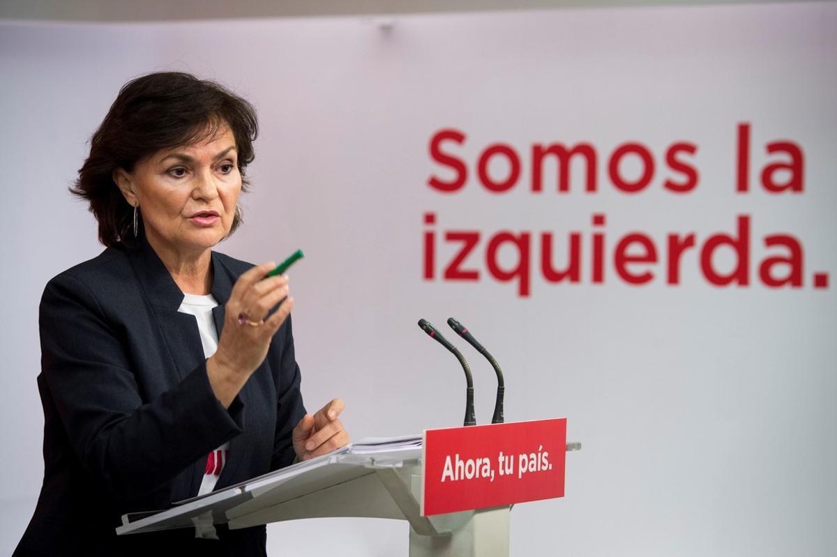 GRAF8077  MADRID  09 02 2018 - La secretaria del Area de Igualdad del PSOE  Carmen Calvo  durante la rueda de prensa ofrecida junto al secretario Ejecutivo de Empleo y Relaciones Laborales del partido  Tony Ferrer  hoy en la sede de Ferraz  EFE Luca Piergiovanni