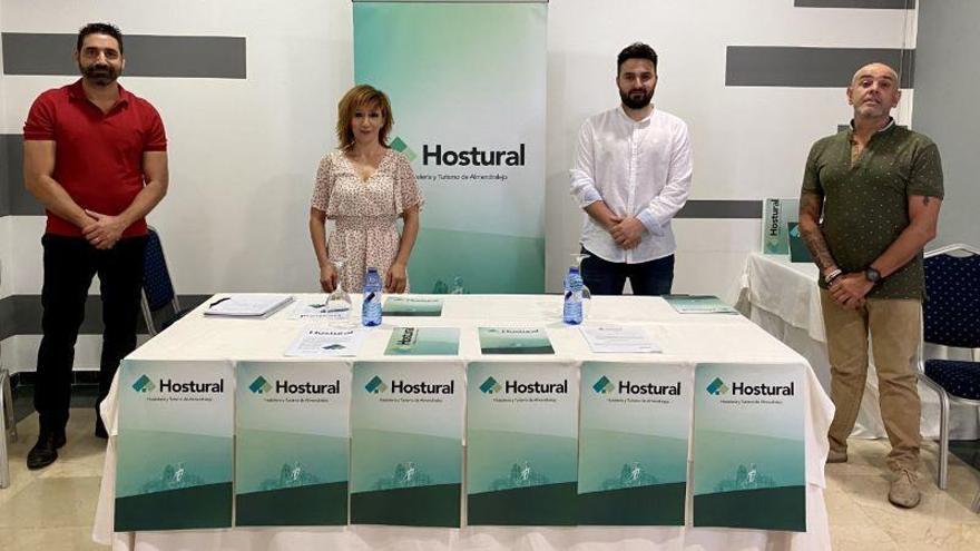 Empresarios de la hostelería y el turismo se unen en ‘Hostural’