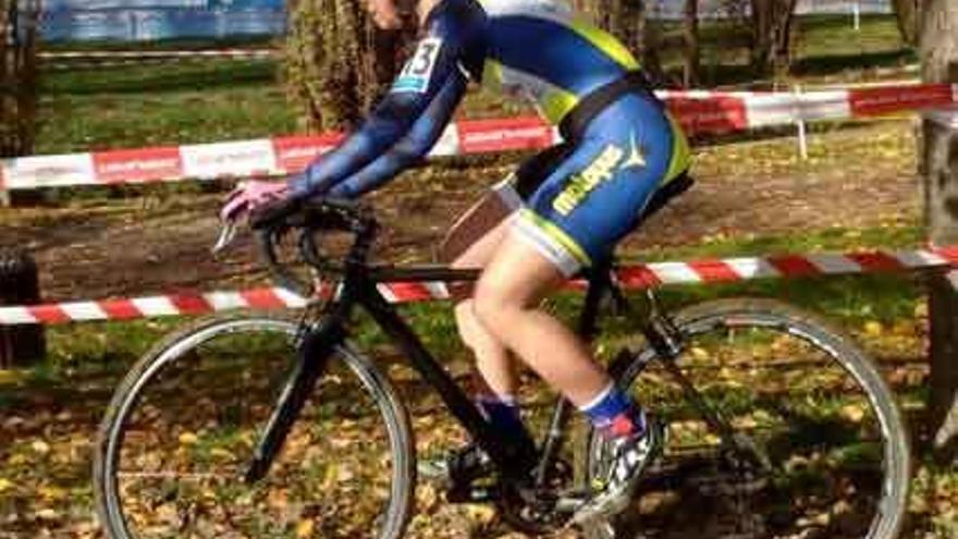 Sara Yusto, cuarta en la carrera de Manlleu