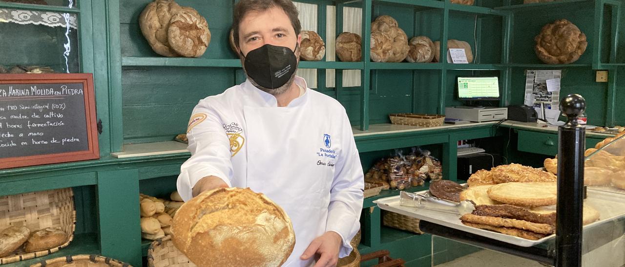 Así hace el mejor pan de Asturias la "estrella Michelín" de los obradores del Principado
