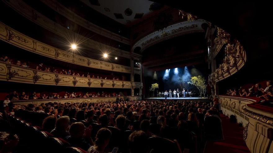Las empresas de artes escénicas denuncian el "ninguneo institucional" de la Generalitat