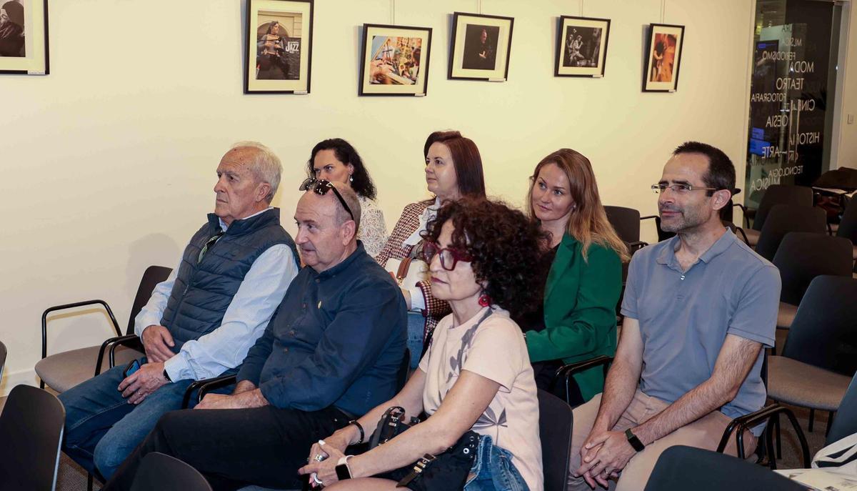 José Carlos Pérez y Cristina Verdú Serra, ganadores del concurso fotográfico JazzDay Alicante 2025