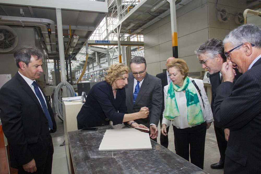 Visita a la planta de producción de Porcelanosa