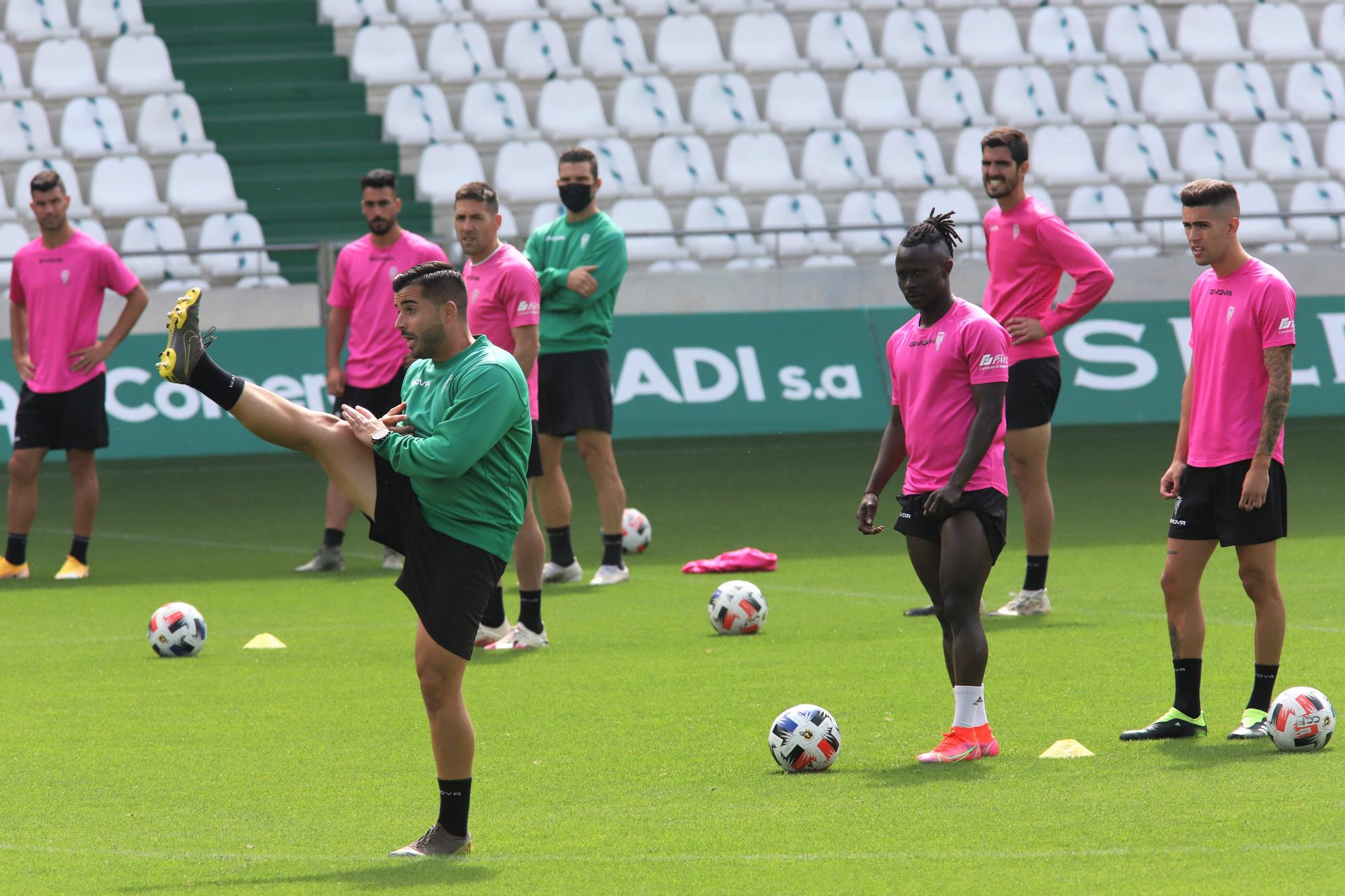 Primer entrenamiento de Germán Crespo como entrenador del Córdoba CF