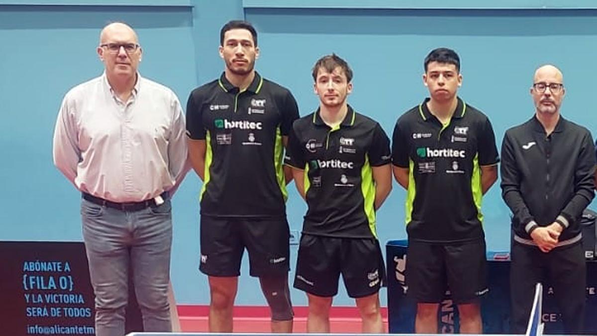 Los jugadores que representaron al Hortitec contra el Alicante.