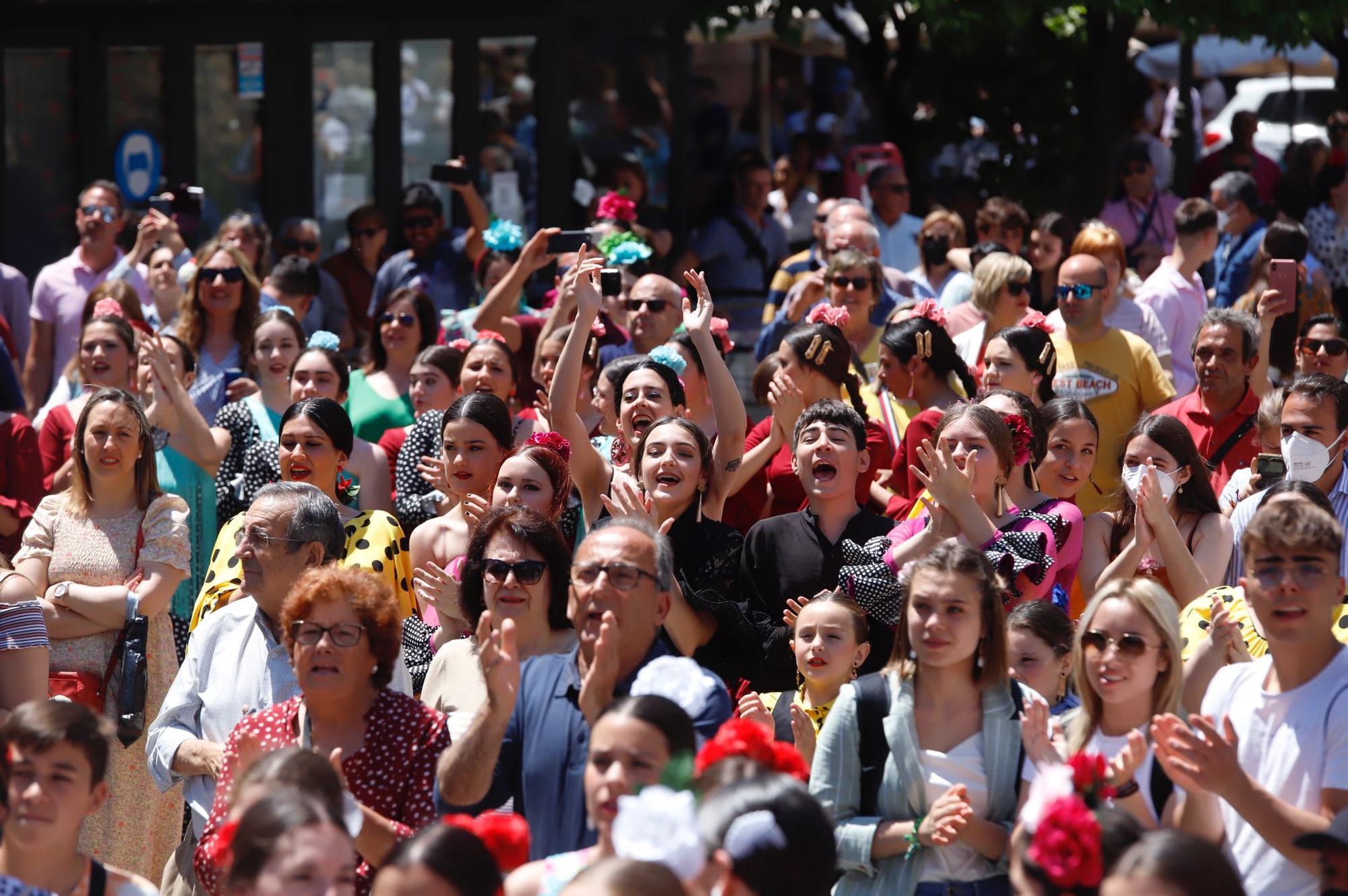 Pasacalles de las academias de baile en Córdoba