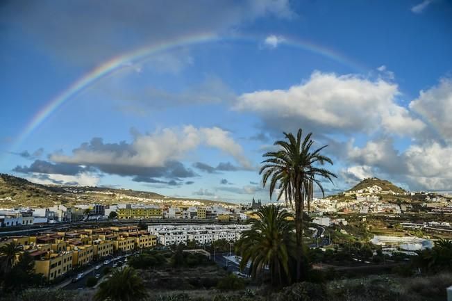 ARCOIRIS SOBRE ARUCAS