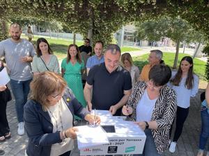 Junts i ERC impulsen Ballart fins a la majoria absoluta a Terrassa