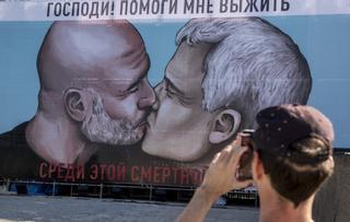 Guardiola y Mourinho se dan un pico de "hermanamiento" en el Primavera Sound