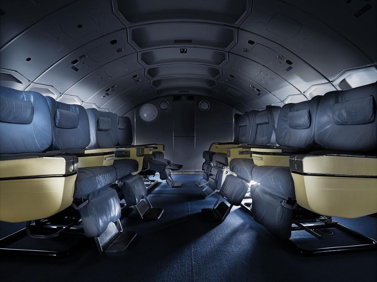 STF Jumbo Stay Stockholm sillones sala de relax
