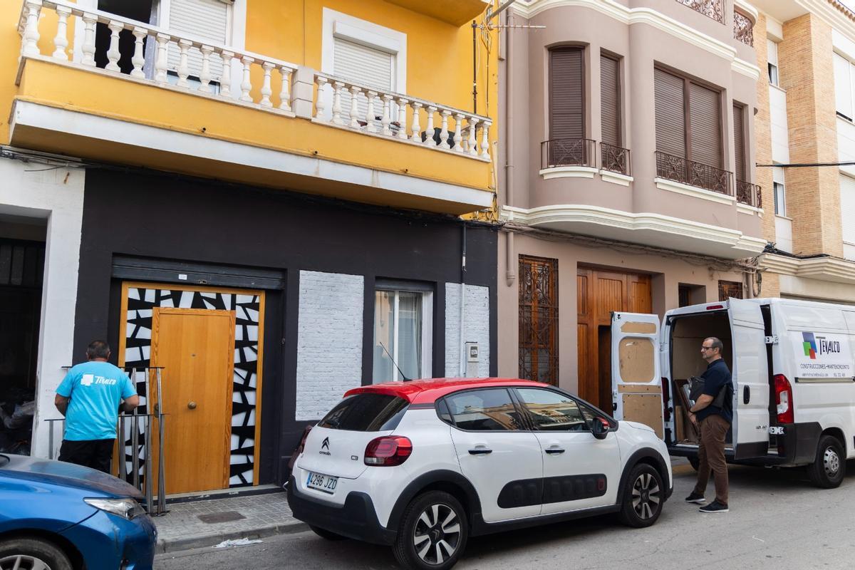 Desahucian a una madre y sus dos hijos menores en Sedaví Desahucian a una madre y sus dos hijos menores en Sedaví