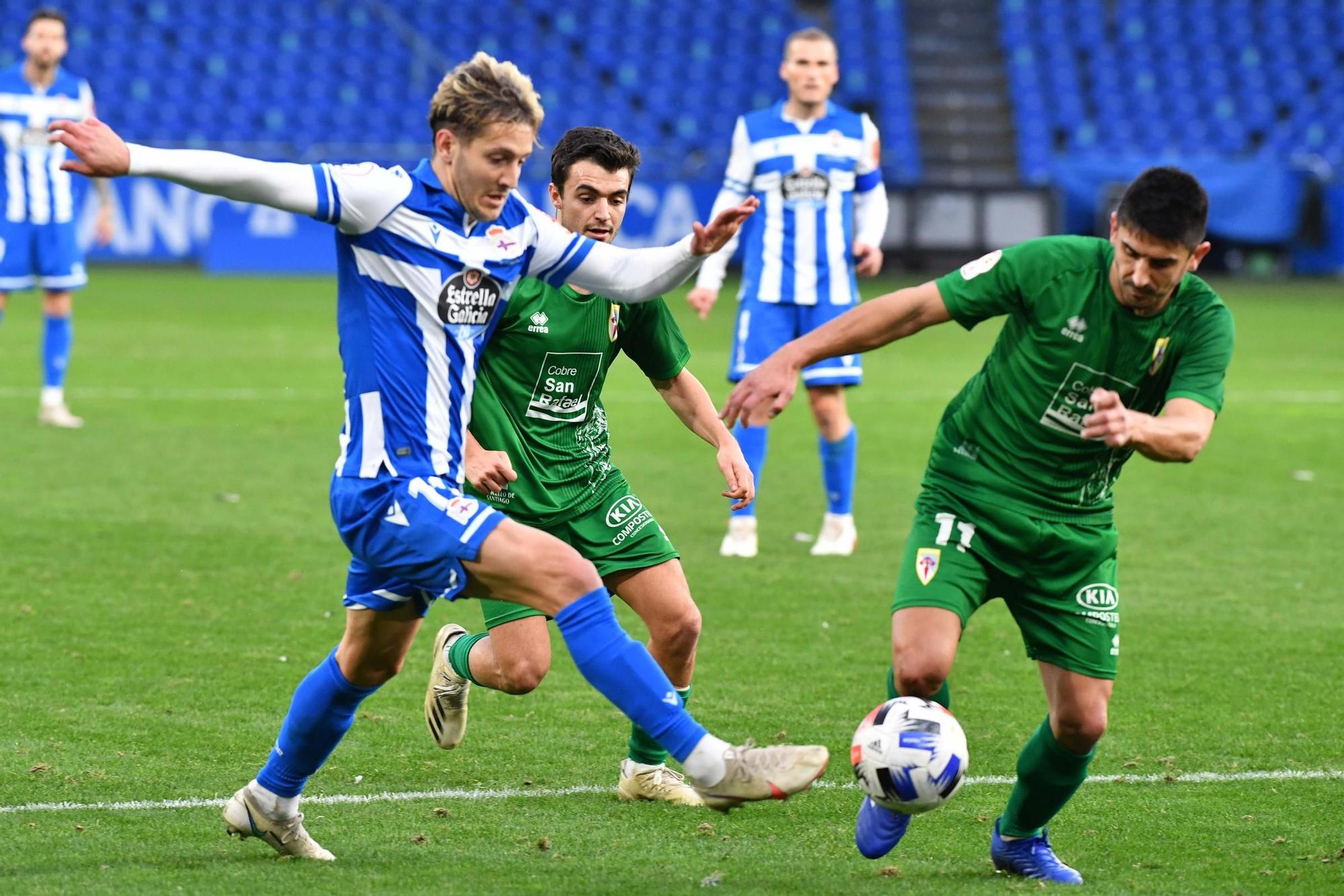 El Deportivo cae (0-2) ante el Compostela