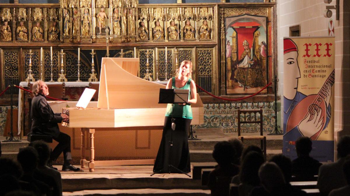 Luis Antonio González y Olalla Alemán durante el concierto del lunes.