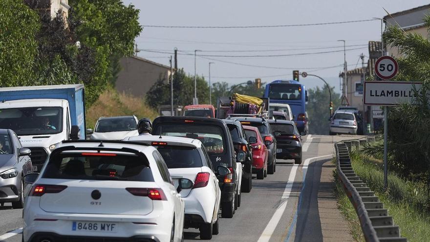Junts considera insuficient la rotonda de Llambilles i reclama desdoblar la C-65