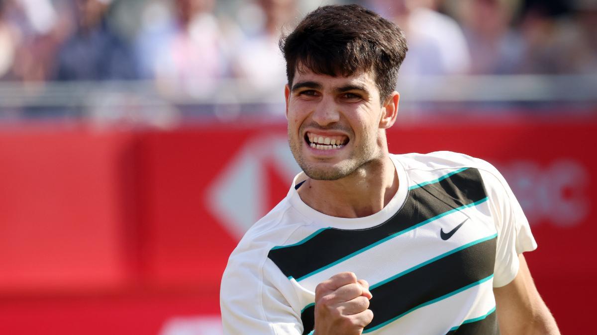 Alcaraz se enfrenta a Jaume Munar hoy jueves 19 de junio en los octavos de final de Queen's 2025