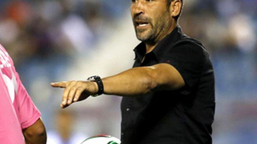 El aragonés Raúl Agné, nuevo técnico del Real Zaragoza