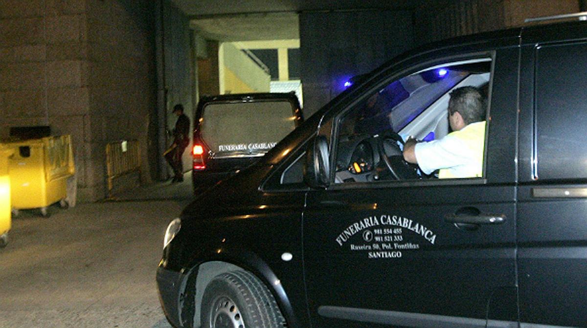 Les instal·lacions del Multiusos Fontes do Sar a Santiago de Compostel·la s’han convertit en un tanatori improvisat.