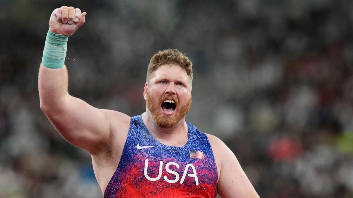 Ryan Crouser sigue reinando pese a su lesión