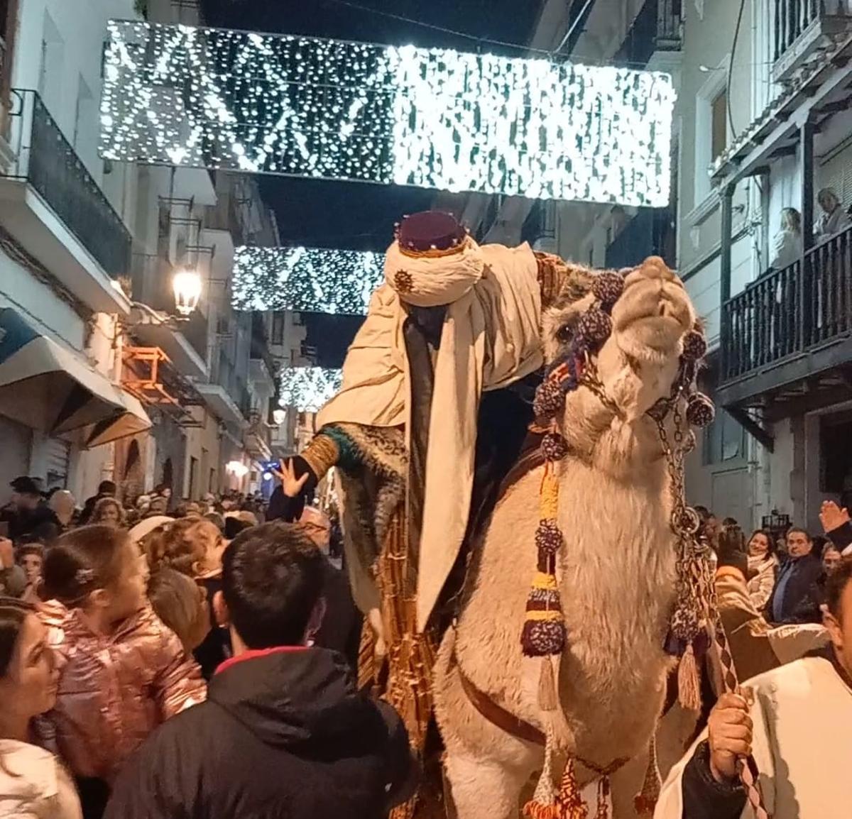 Así se ha vivido la Cabalgata de Reyes en Elda Así se ha vivido la Cabalgata de Reyes en Elda