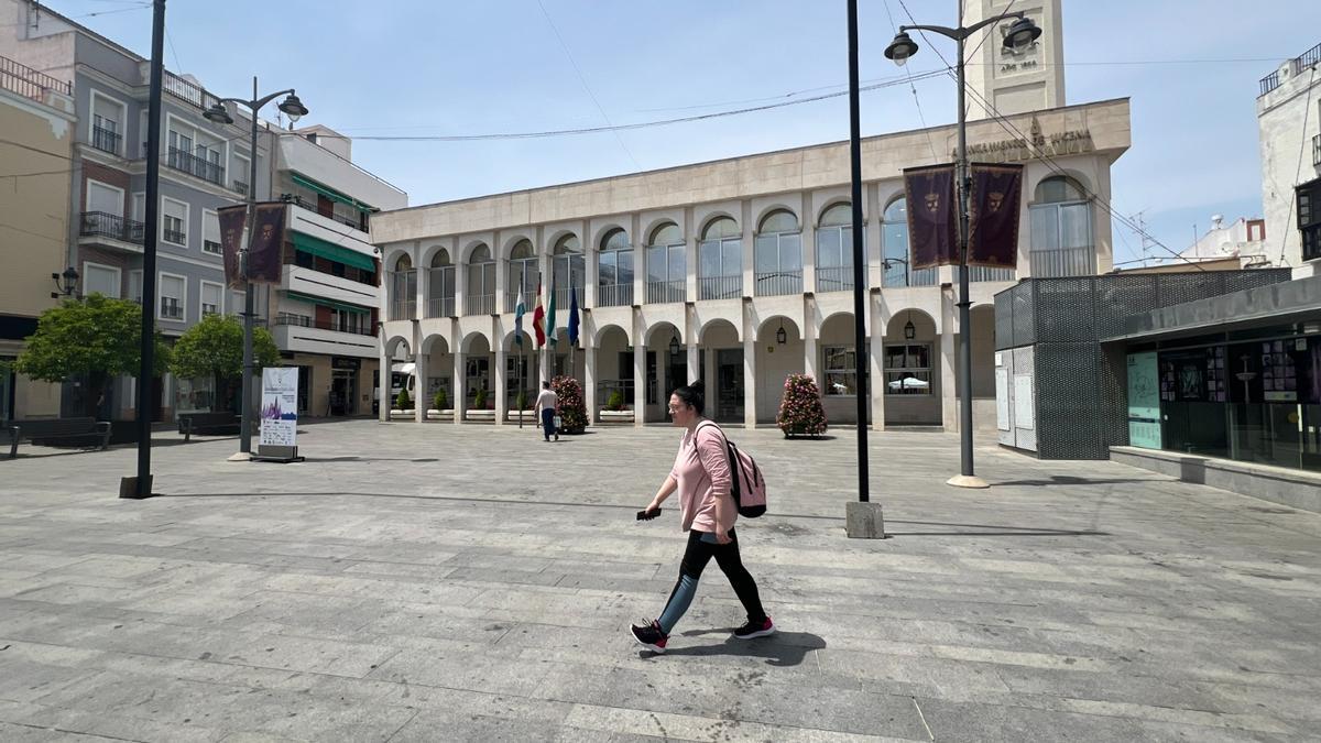 Fachada principal del ayuntamiento de Lucena.