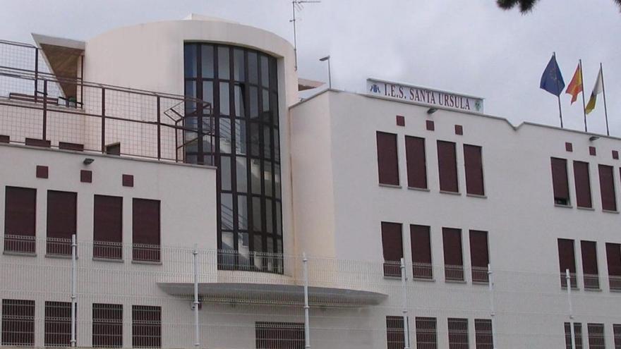 Nuevo aviso de bomba de los antivacunas en un centro escolar de Canarias