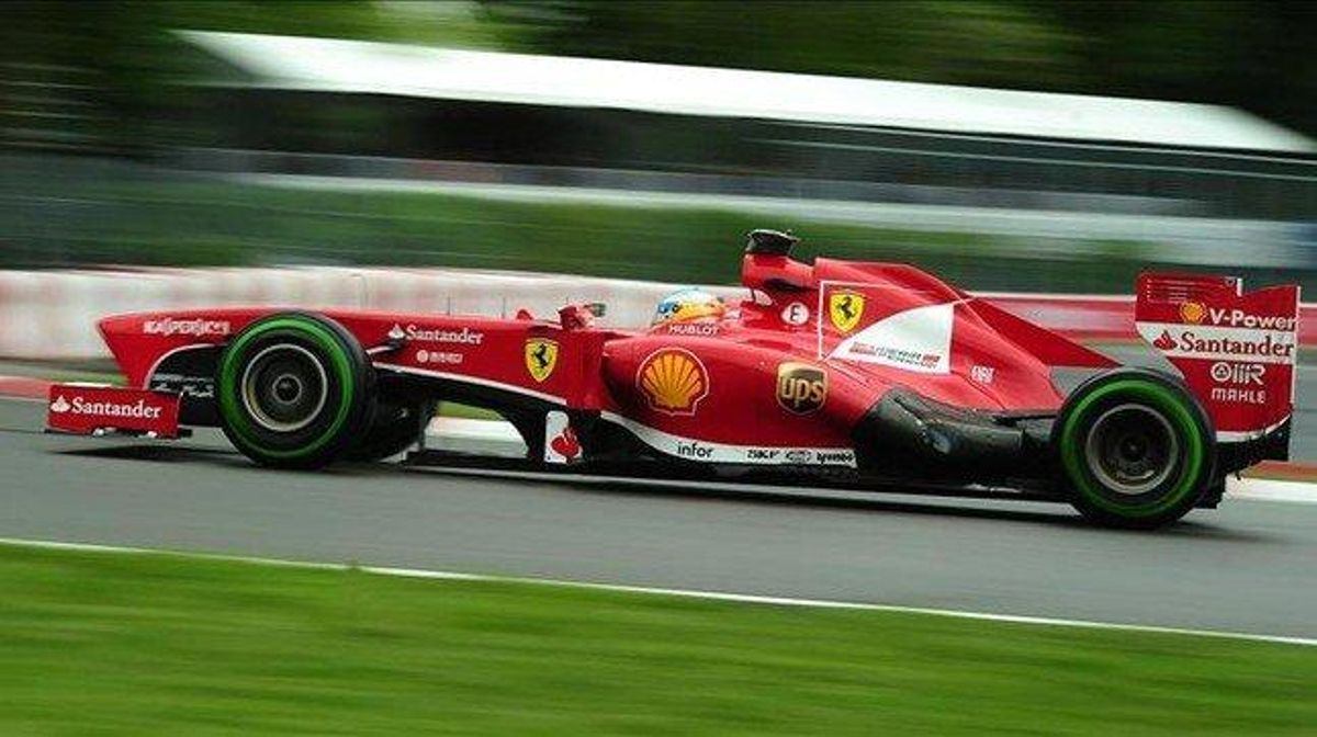 Fernando Alonso, en un entrenament al circuit Gilles Villeneuve de Mont-real.