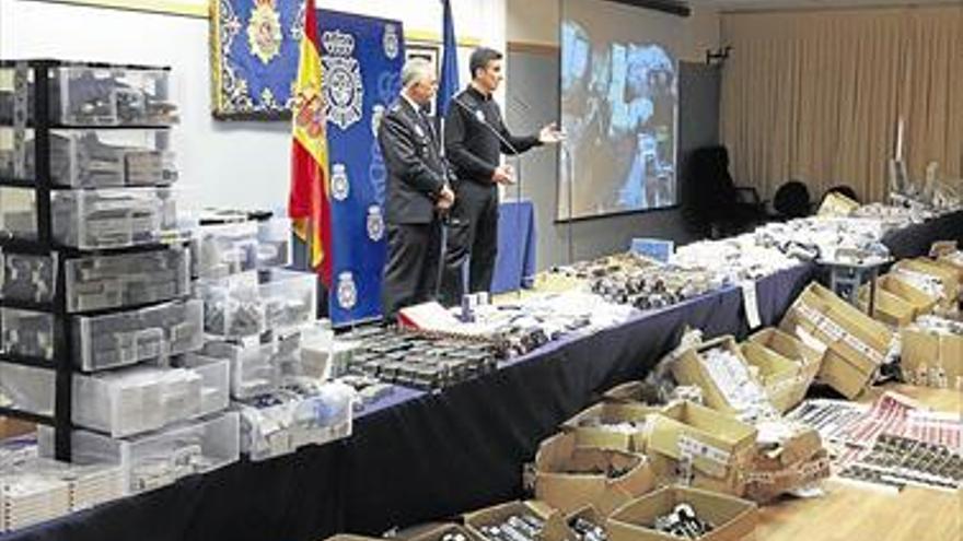 8 detenidos en Gandia por vender  anabolizantes y viagra femenino