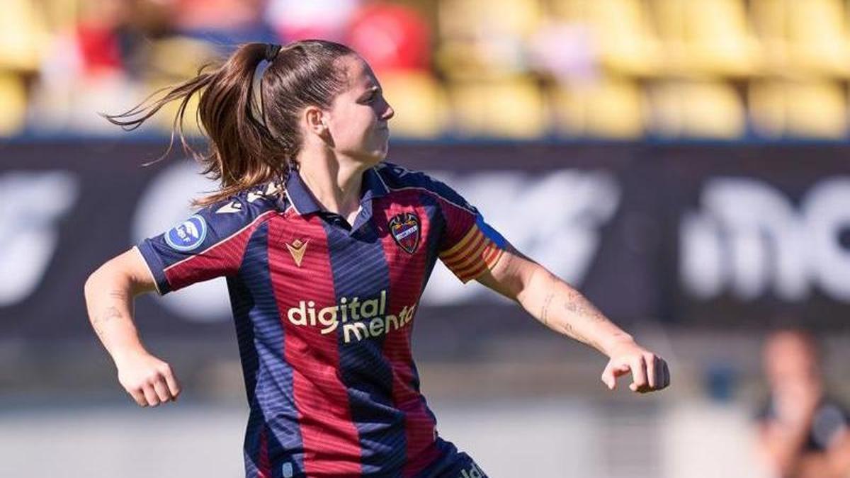 Érika González celebra uno de los tantos marcados con el Levante esta pasada temporada.