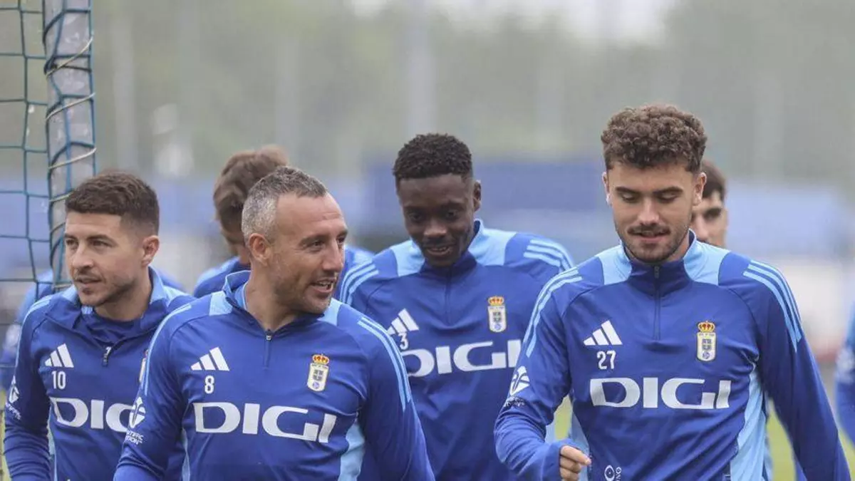 Álex Cardero, a la espera del Mirandés: el club jabato también valora otras opciones