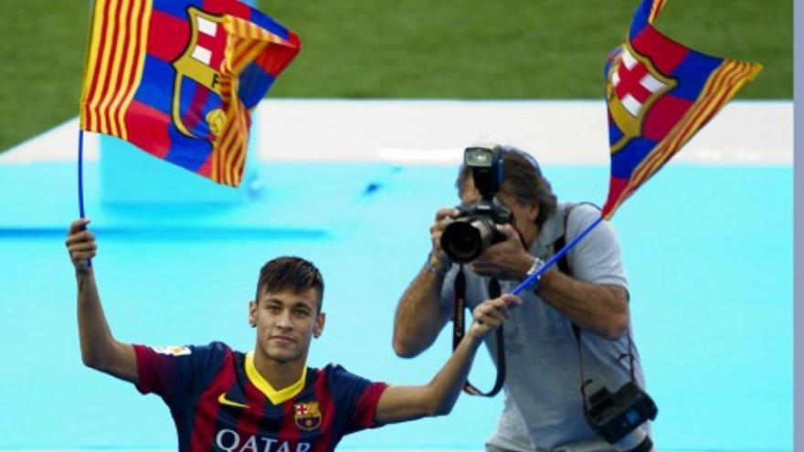 Presentación de Neymar como nuevo jugador del Barcelona