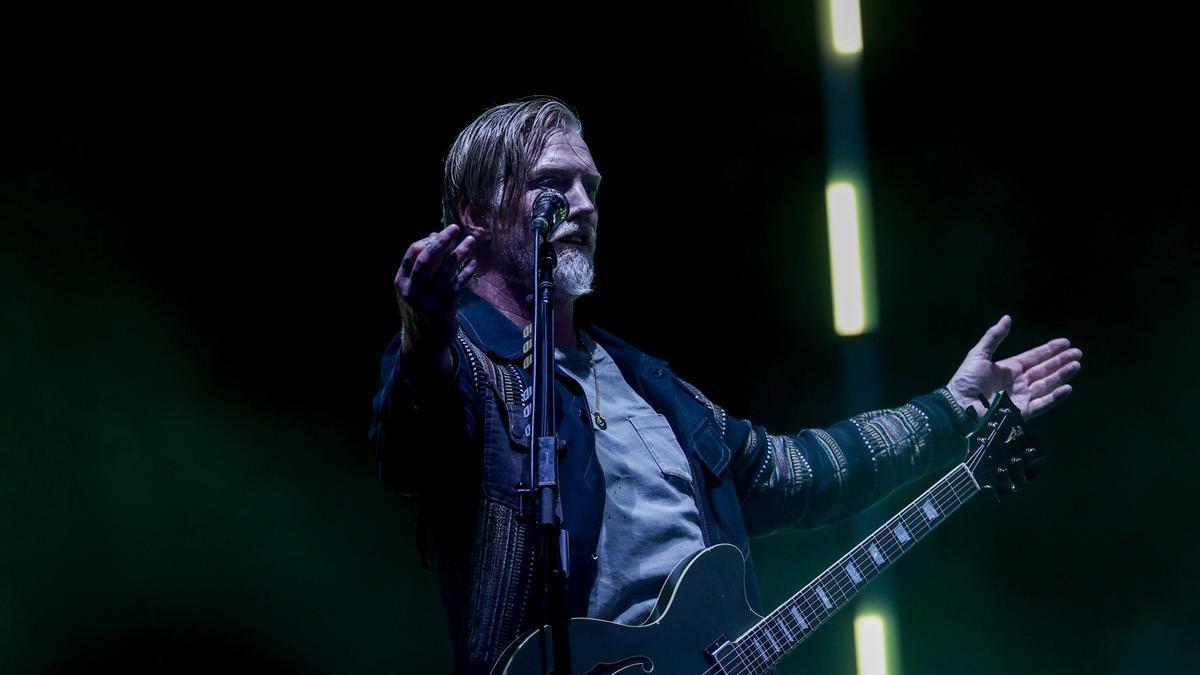 Josh Homme, líder de Queens Of The Stone Age, durante su concierto de este viernes en Mad Cool.