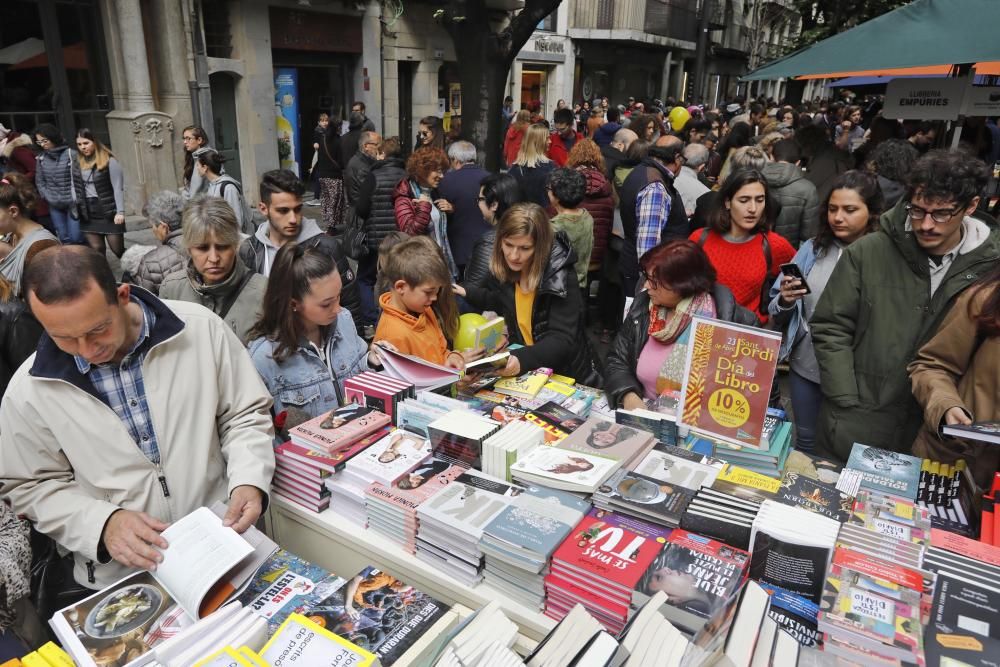 Diada de Sant Jordi 2019 a Girona.