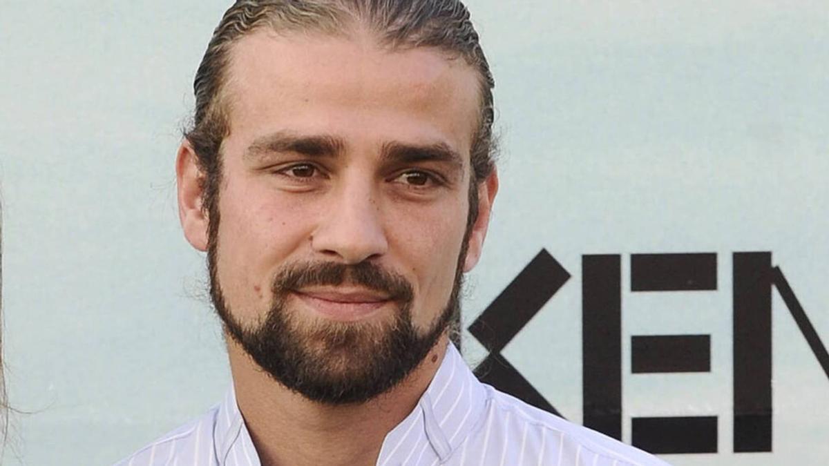 Nuevos datos sobre la muerte de Mario Biondo, esto es lo que dice la policía científica sobre el fallecimiento del cámara: "Incompatible con las marcas del cuello"