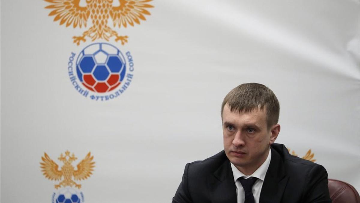 Mutko deja su sitio en el Comité organizador